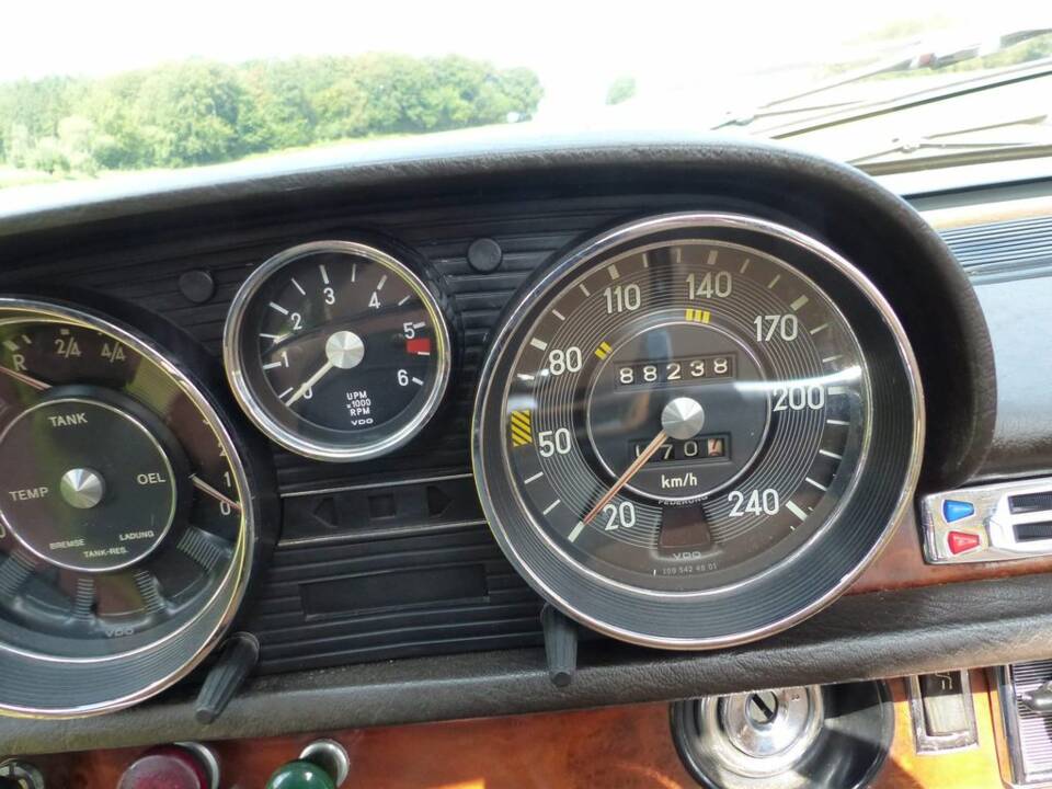 Mercedes-Benz 300 SEL 6.3 Limousine beigegrau metallic  (W 109) 1968