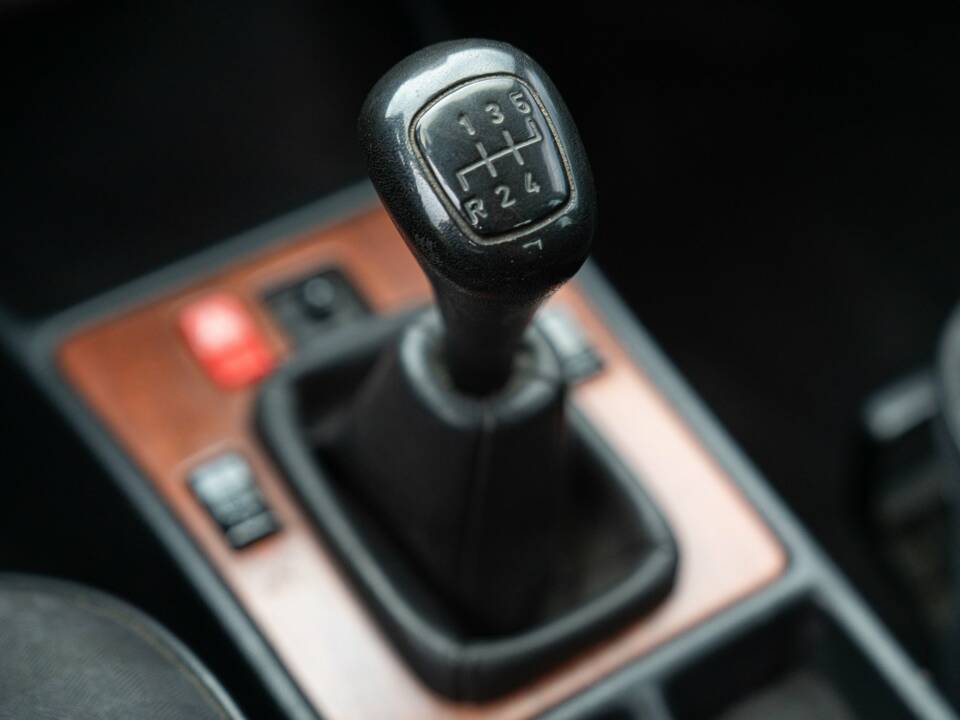 Image 34/50 of Mercedes-Benz 190 E 1.8 (1991)