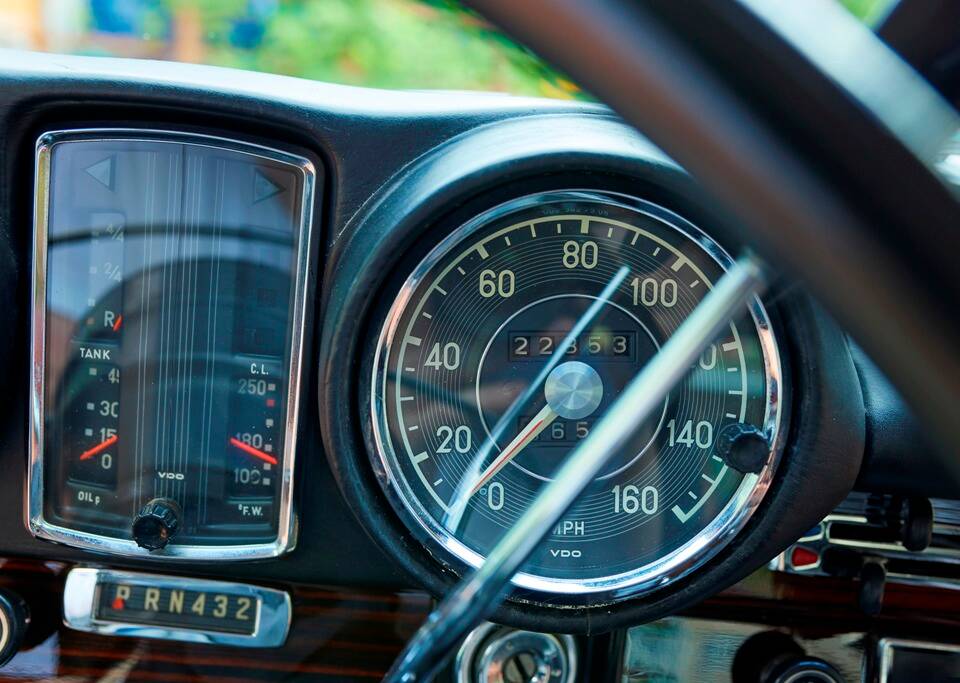 Image 167/188 of Mercedes-Benz 280 SE 3,5 (1971)