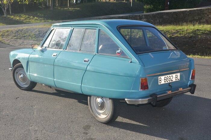 Image 4/7 of Citroën Ami 8 Break (1976)