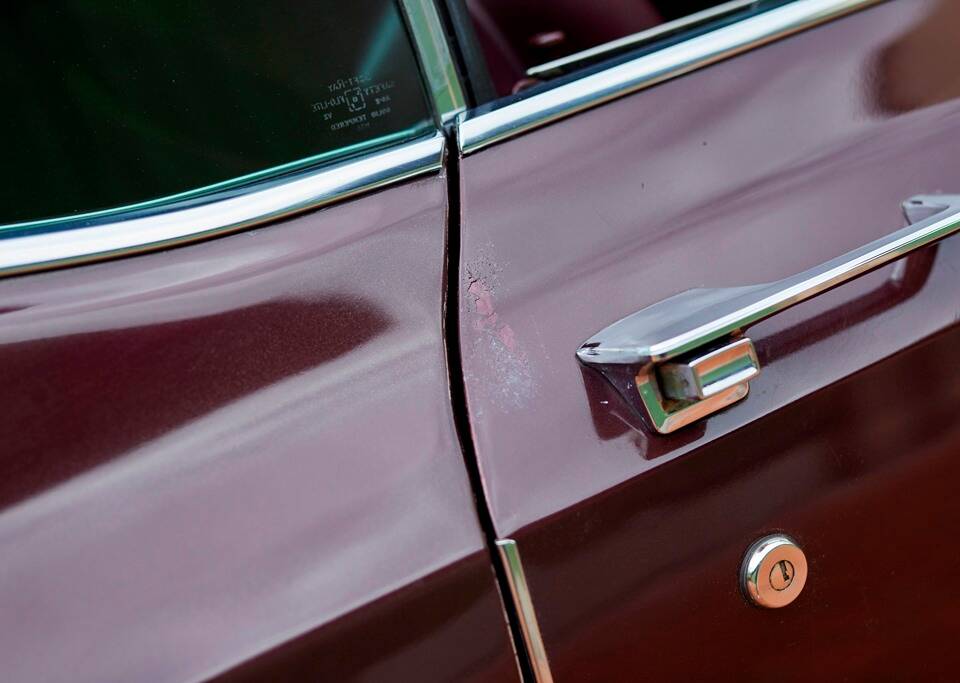 Bild 98/200 von Cadillac Coupe DeVille (1968)