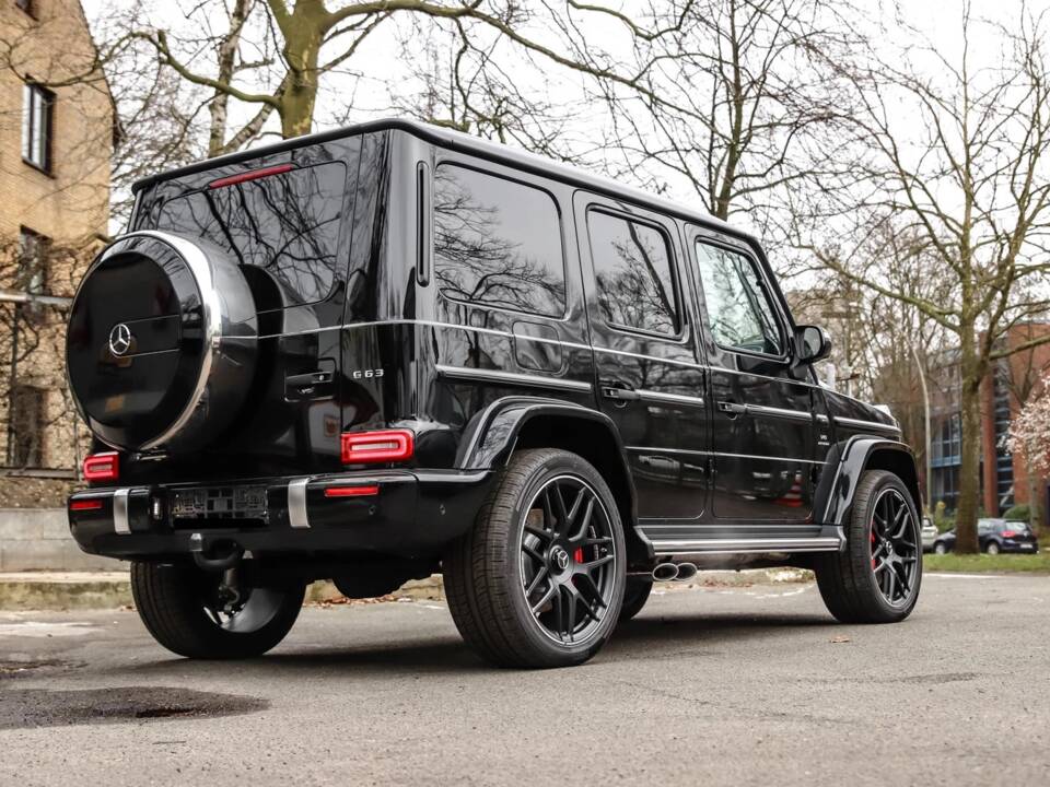 Image 2/12 of Mercedes-Benz G 63 AMG 4x4² (2022)