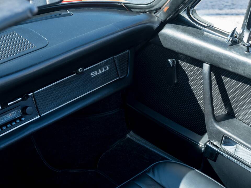 Bild 29/39 von Porsche 911 2.2 T (1971)