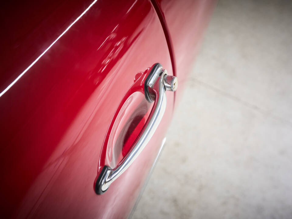 Image 26/97 de Porsche 356 C 1600 (1963)
