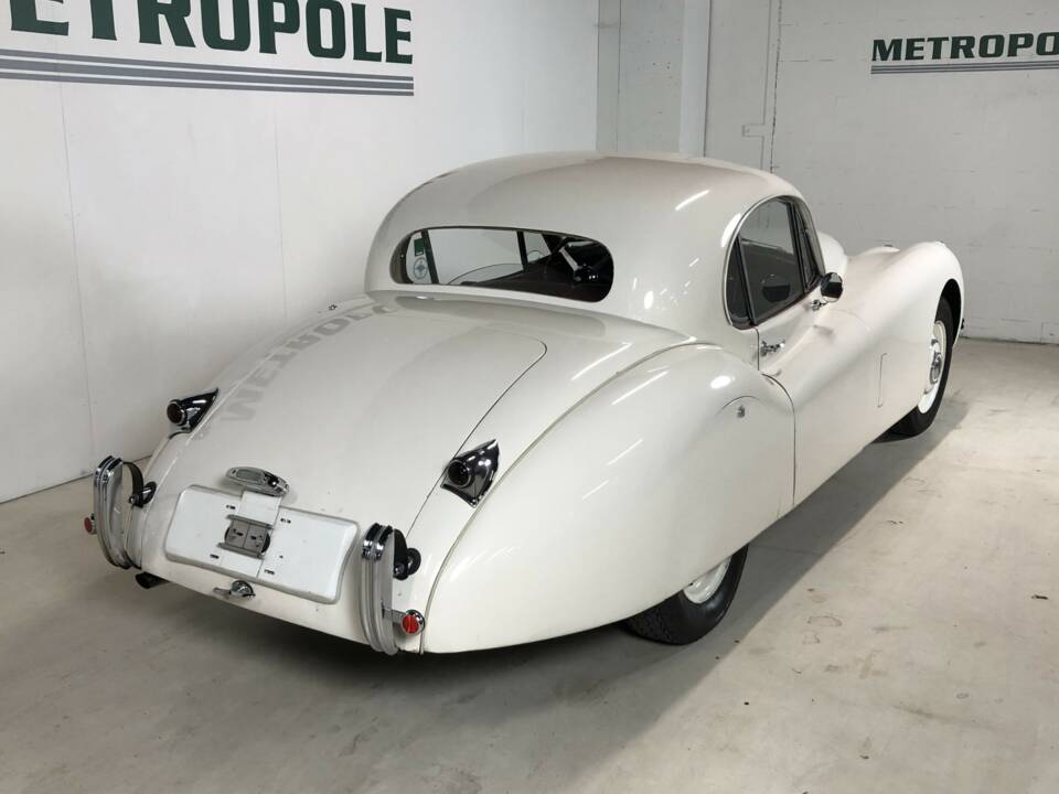 Imagen 9/24 de Jaguar XK 120 FHC (1952)