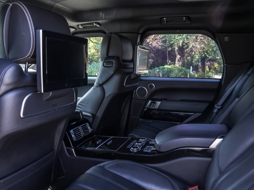 Immagine 5/30 di Land Rover Range Rover Autobiography SDV8 (2016)