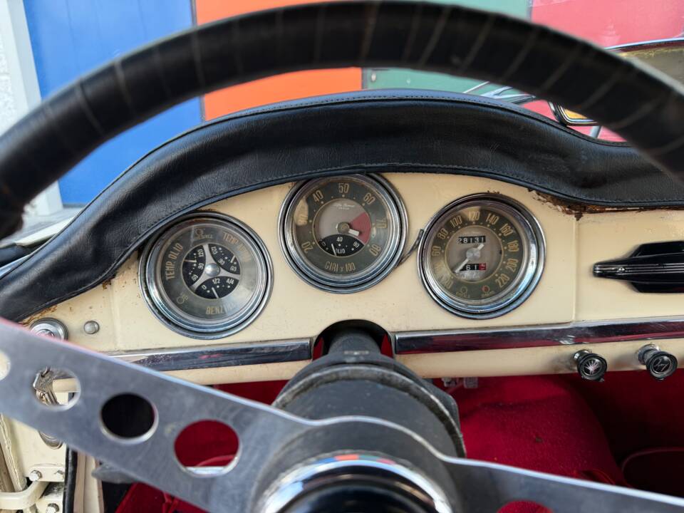 Bild 32/100 von Alfa Romeo Giulia 1600 Spider (1962)