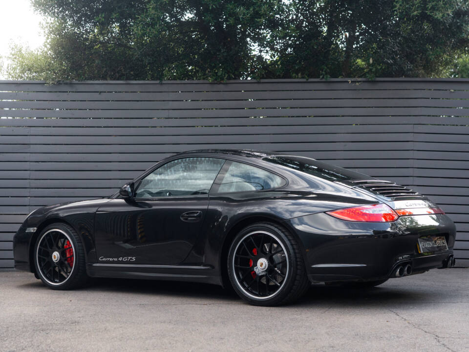 Imagen 2/51 de Porsche 911 Carrera 4 GTS (2012)