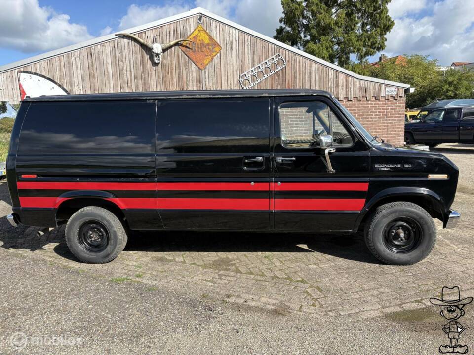 Afbeelding 17/36 van Ford Econoline E 150 (1985)