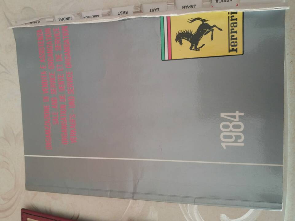 Image 39/73 de Ferrari Mondial Quattrovalvole (1984)
