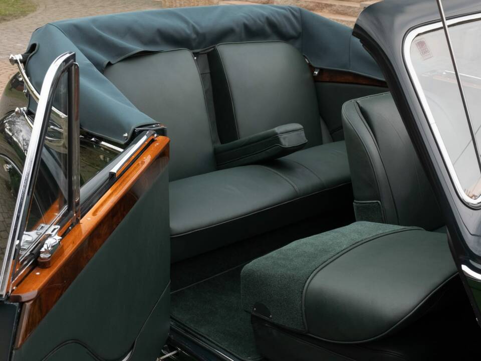 Bild 57/74 von Jaguar Mk V  3.5 Liter (1951)