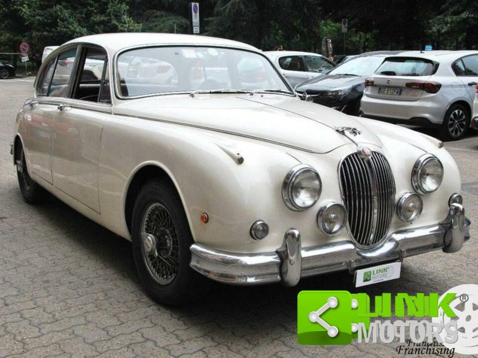 Immagine 1/10 di Jaguar Mk II 3.8 (1961)