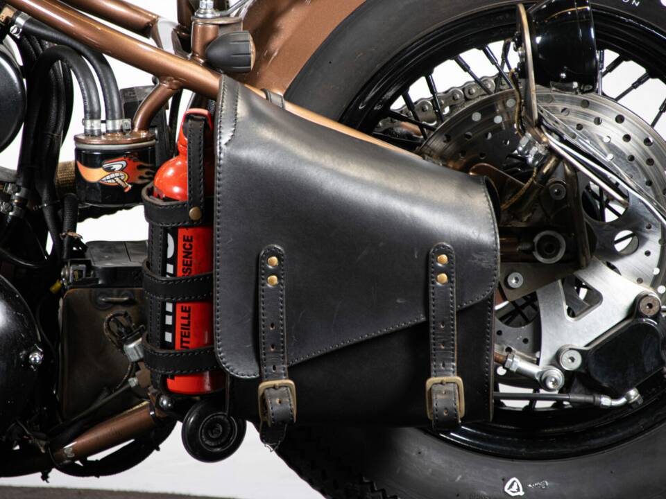 Image 17/50 of Harley-Davidson XLS 1000 (1980)