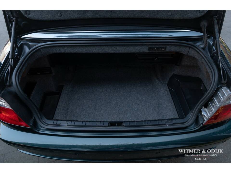 Bild 35/37 von BMW 320Ci (2006)