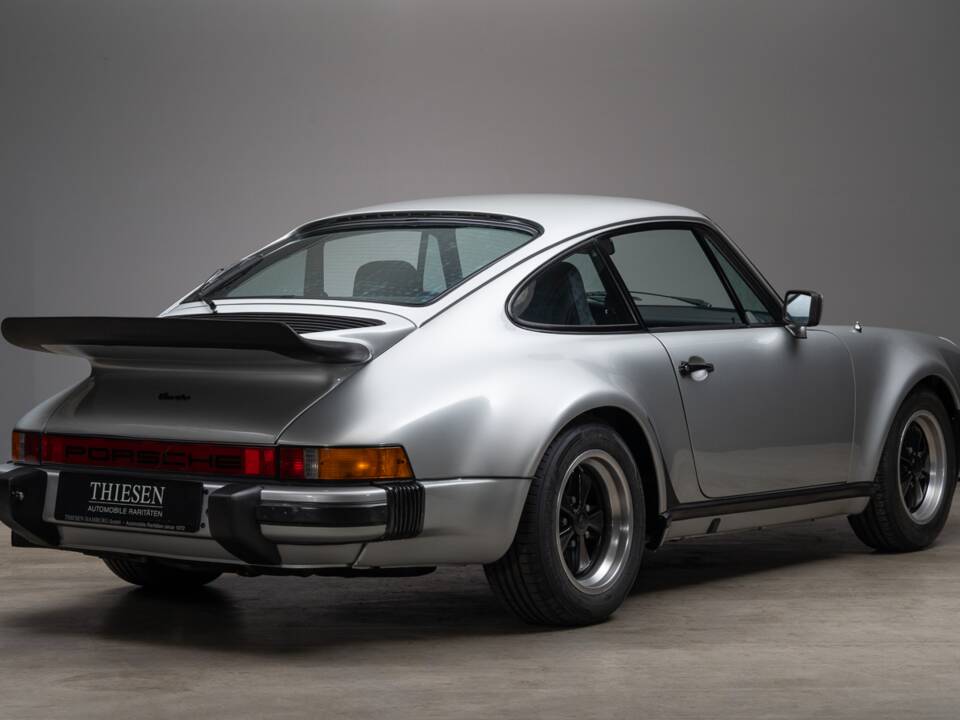 Image 11/29 of Porsche 911 Turbo 3.0 (1976)