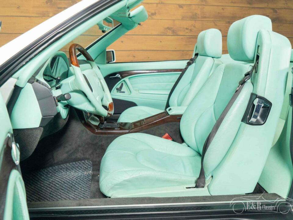 Image 11/19 de Mercedes-Benz SL 320 (1996)