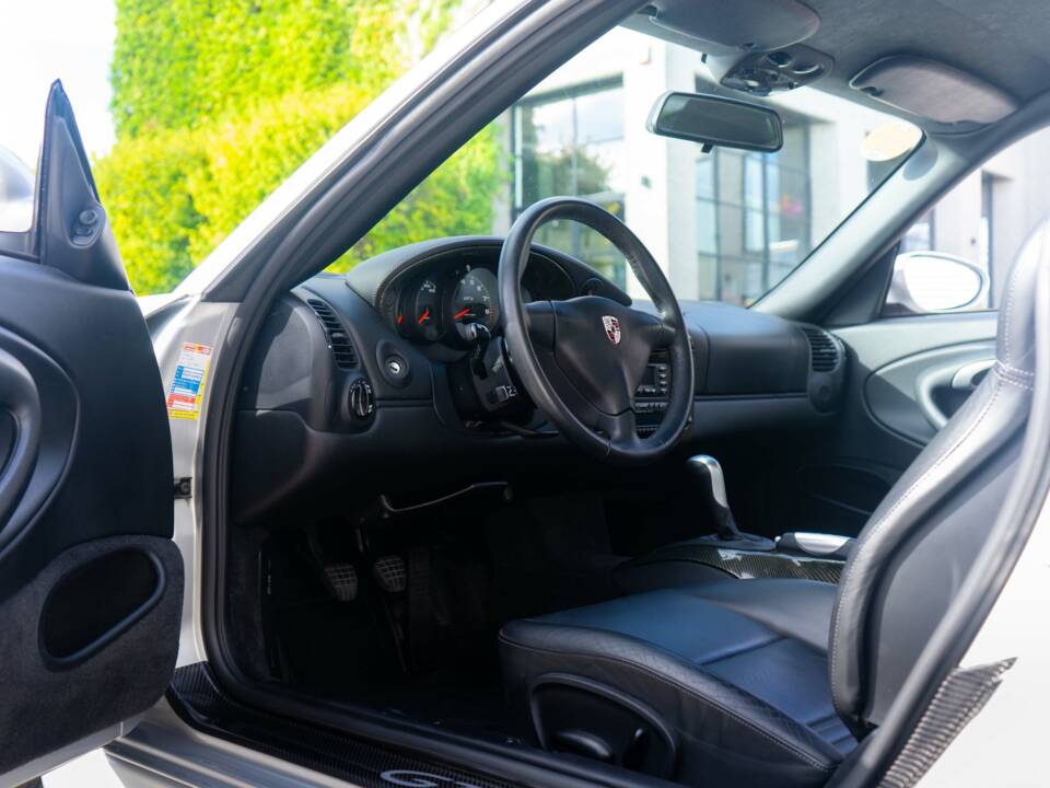 Bild 8/29 von Porsche 911 GT3 (2001)
