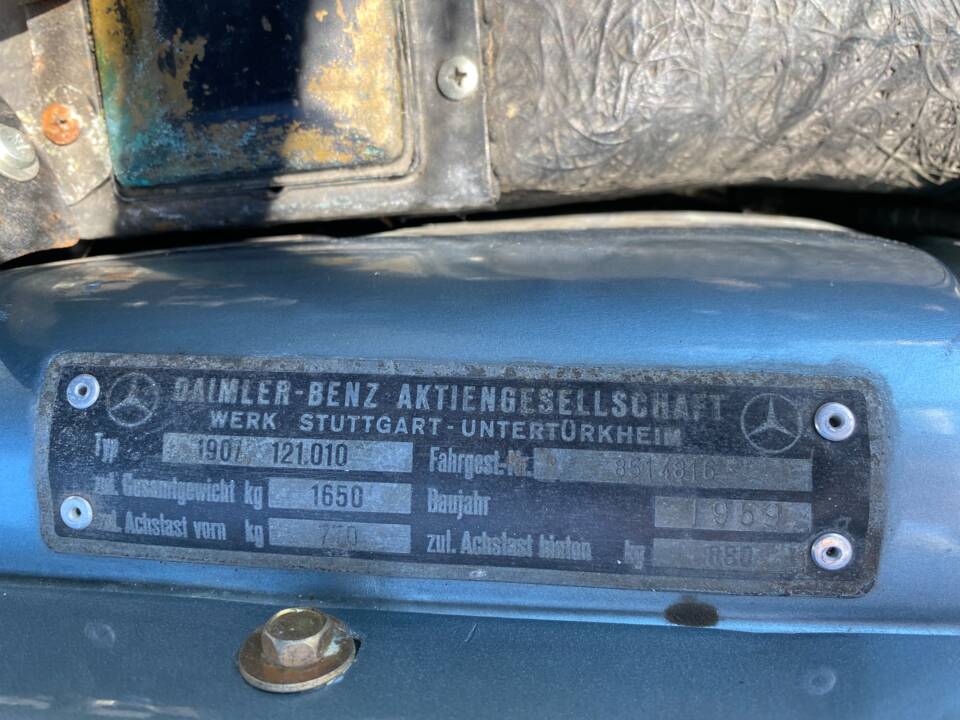 Immagine 41/63 di Mercedes-Benz 190 (1959)