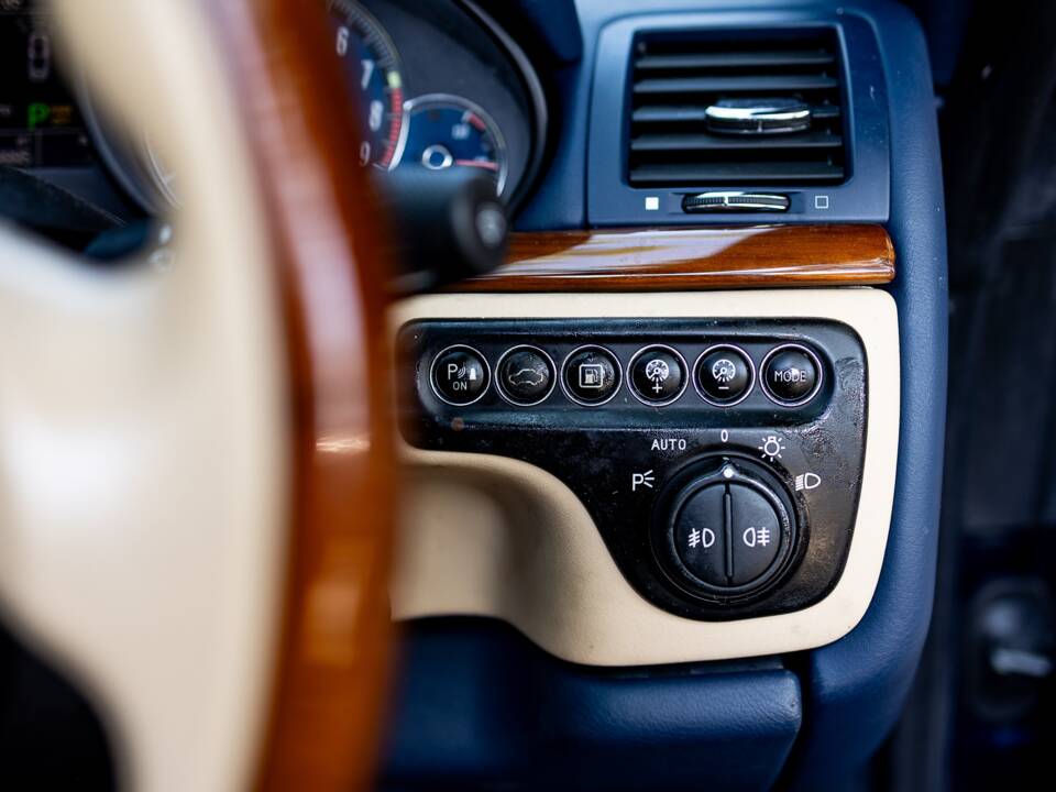 Immagine 19/36 di Maserati GranCabrio 4.7 (2010)