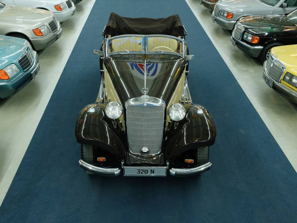 Bild 2/50 von Mercedes-Benz 320n Cabriolet A (1938)