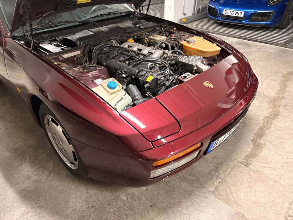 Bild 40/50 von Porsche 944 S2 (1991)