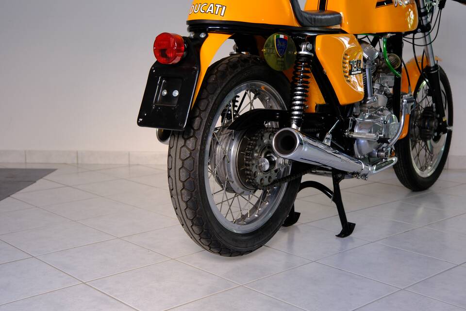 Afbeelding 85/96 van Ducati 750 Sport (1974)