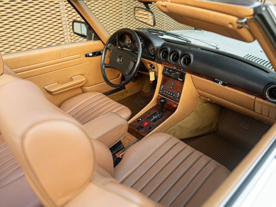 Image 26/50 de Mercedes-Benz 300 SL (1986)