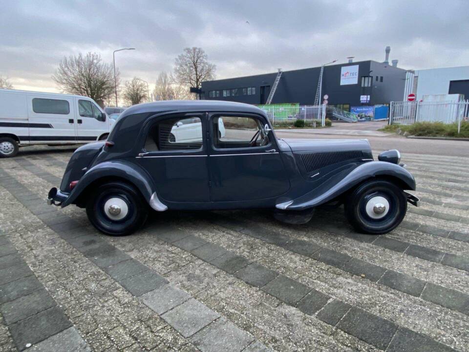 Bild 5/46 von Citroën Traction Avant 11 B (1955)