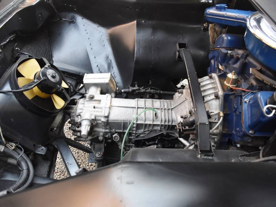 Image 36/43 of De Tomaso Pantera (1971)