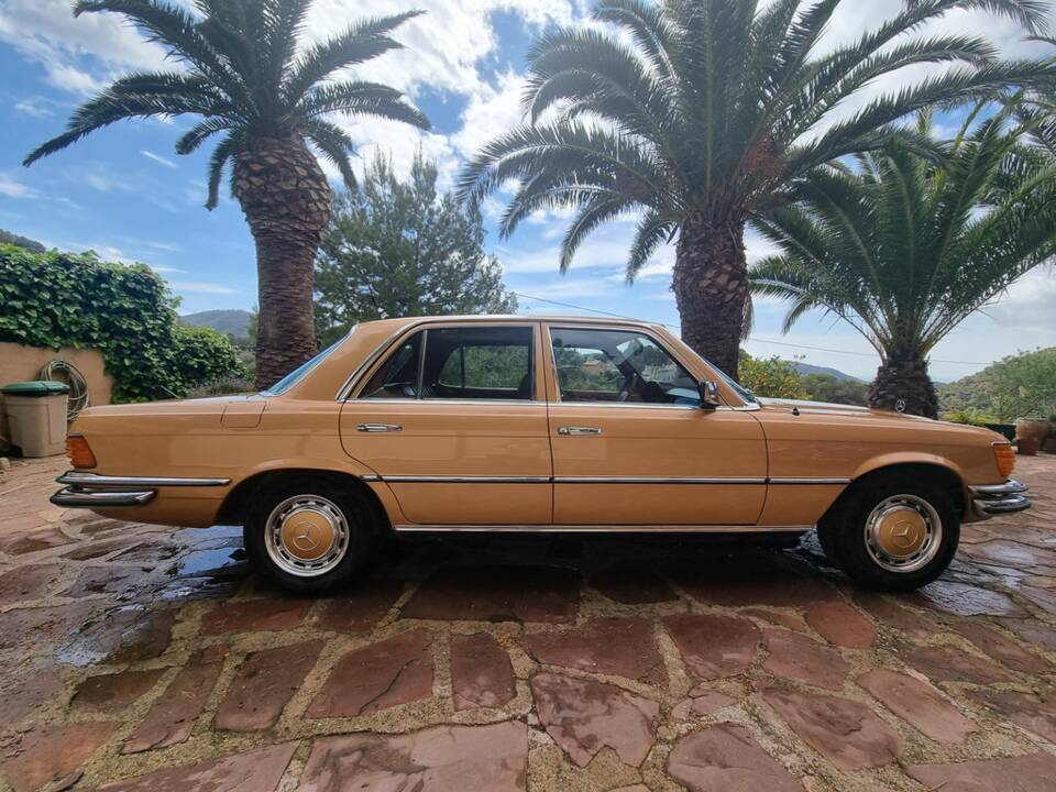 Image 5/8 de Mercedes-Benz 350 SE (1976)
