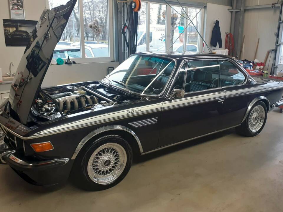 Image 8/53 of BMW 3.0 CSi (1972)