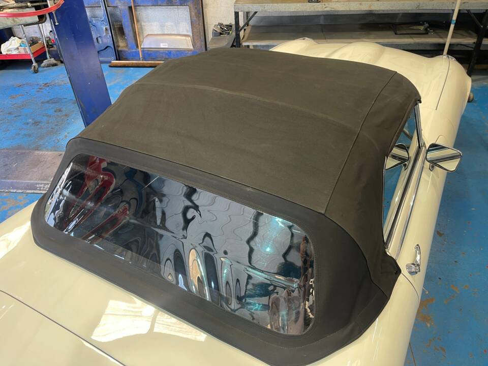 Bild 6/11 von Jaguar E-Type V12 (1974)
