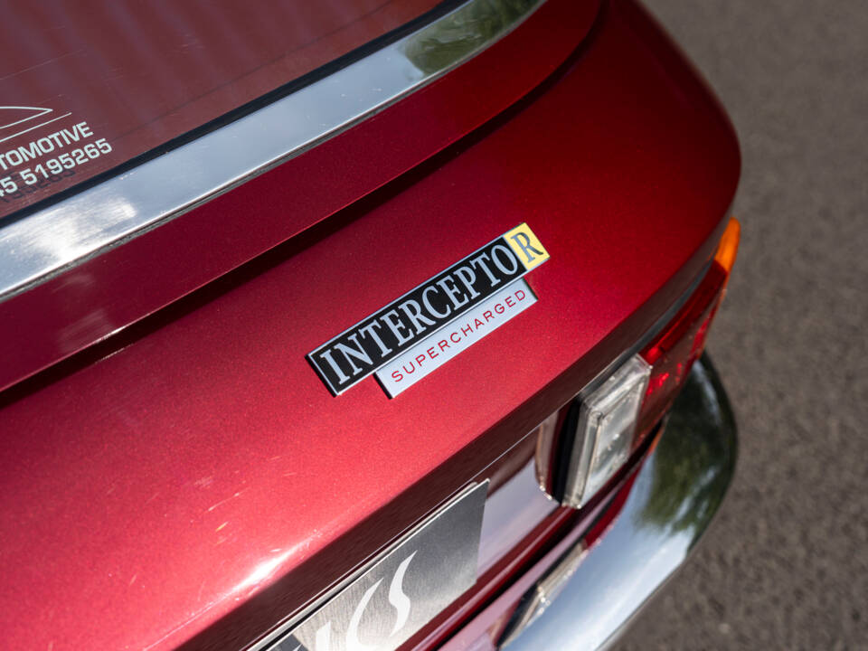 Image 13/34 of Jensen Interceptor MK III (1972)