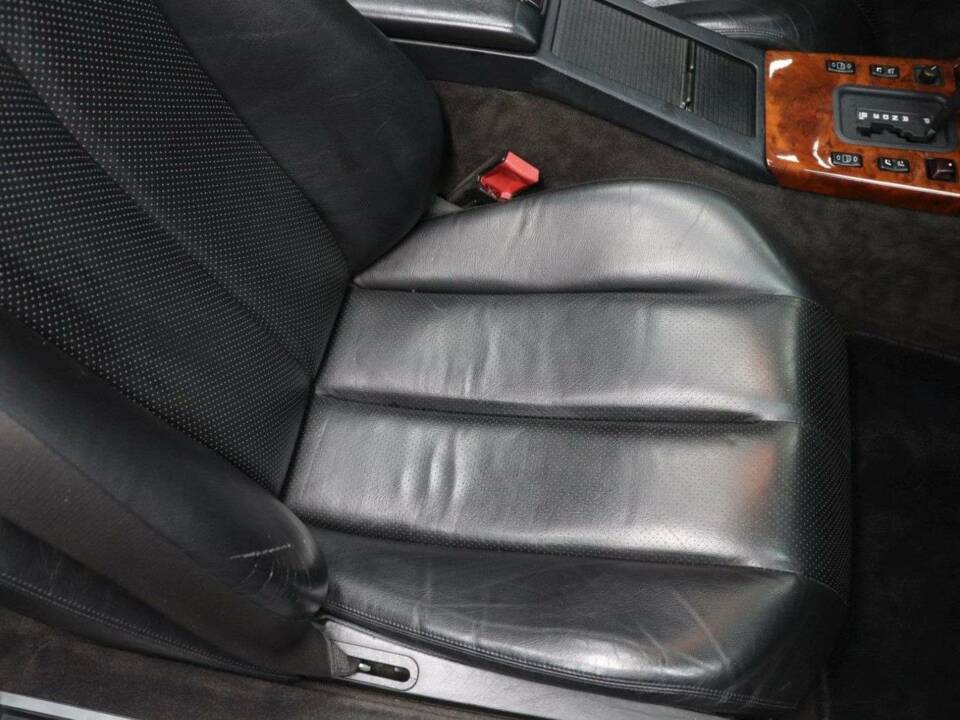Bild 26/50 von Mercedes-Benz 500 SL (1991)