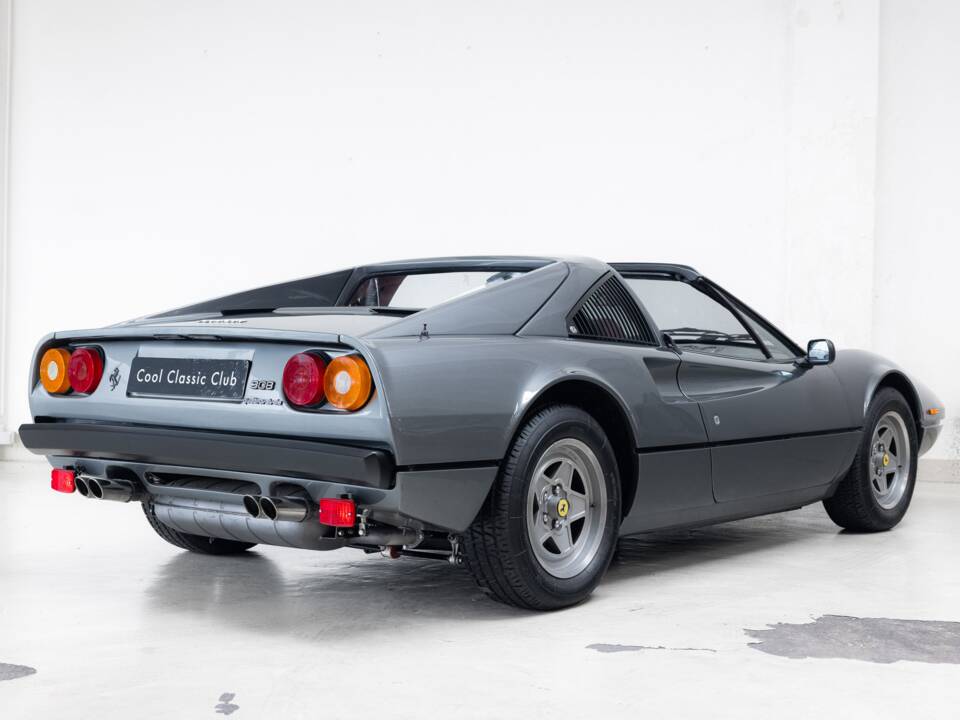Bild 7/40 von Ferrari 308 GTS Quattrovalvole (1984)
