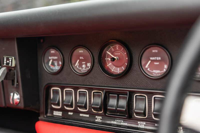 Immagine 25/49 di Jaguar E-Type V12 (1973)