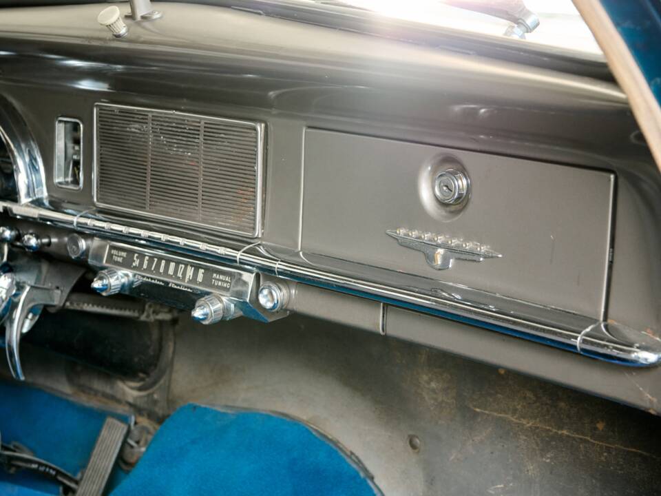 Bild 43/50 von Studebaker Champion Starlight (1950)
