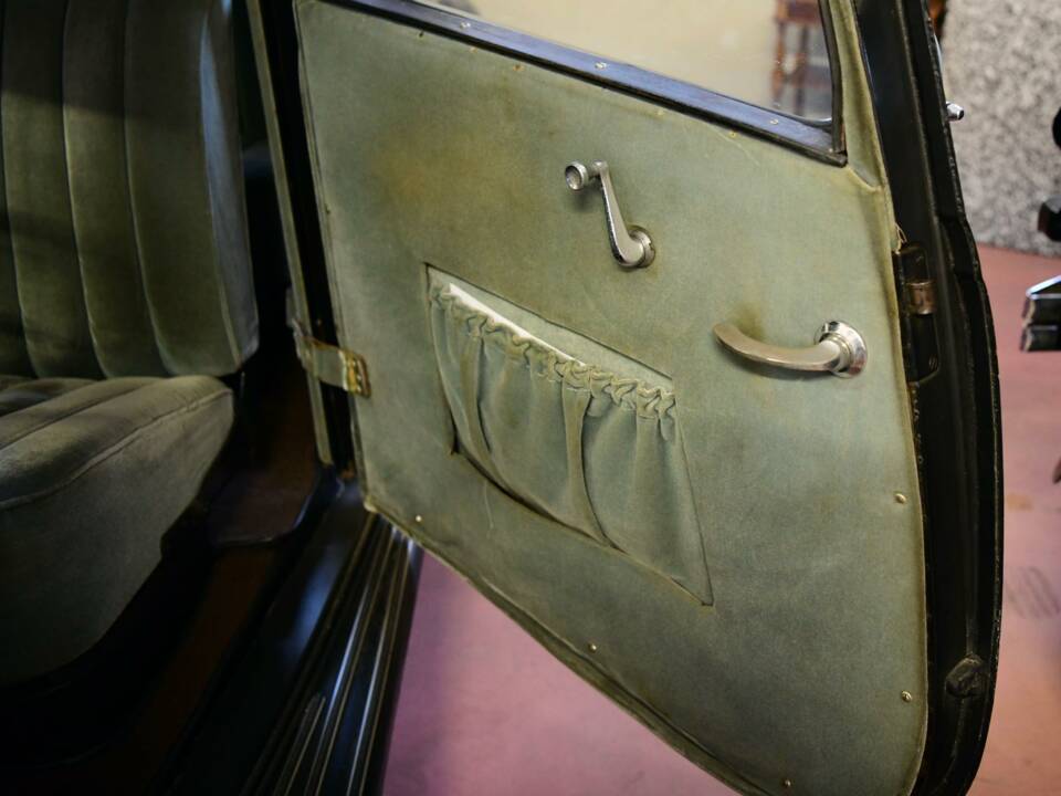 Image 26/50 de Mercedes-Benz 170 V Saloon (1938)