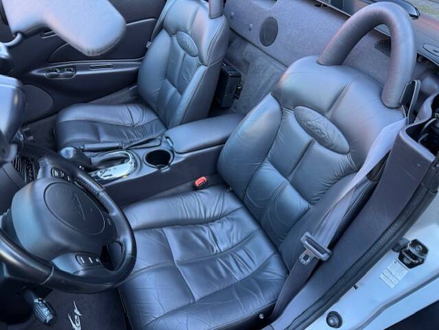 Image 10/27 of Plymouth Prowler (2001)