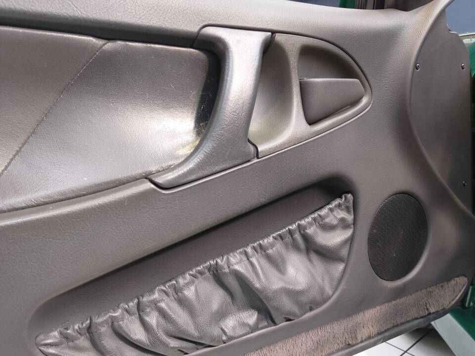 Image 26/46 of Lotus Elan SE (1992)