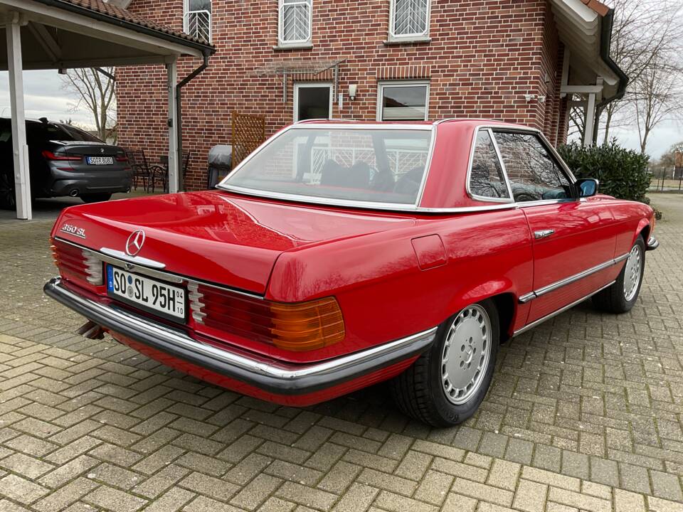 Image 7/44 of Mercedes-Benz 350 SL (1974)