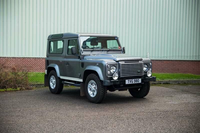 Bild 13/50 von Land Rover Defender 90 (2013)