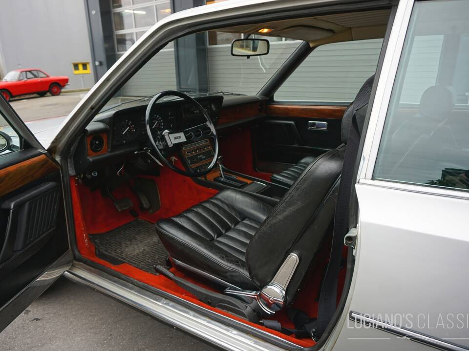Image 34/66 of FIAT 130 Coupé (1972)