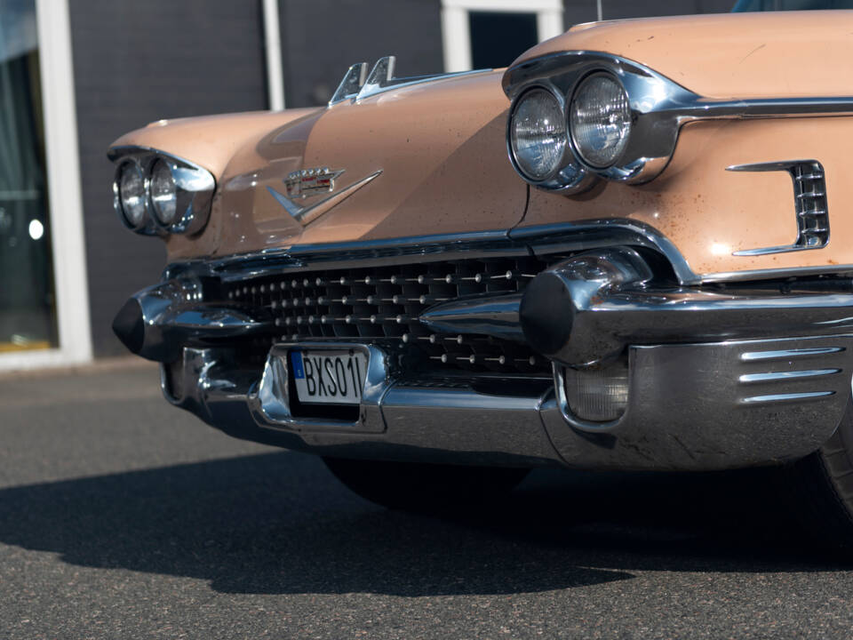 Image 9/141 of Cadillac 62 Sedan DeVille (1958)