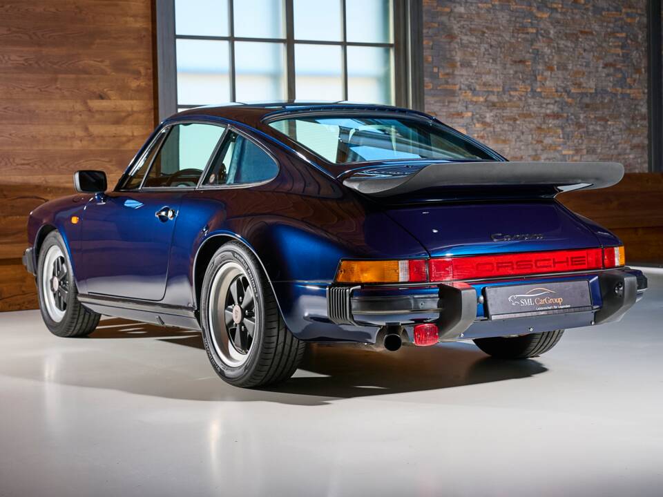 Bild 6/34 von Porsche 911 Carrera 3.2 (1985)