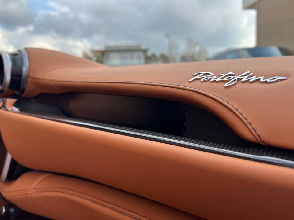 Image 35/37 de Ferrari Portofino (2019)