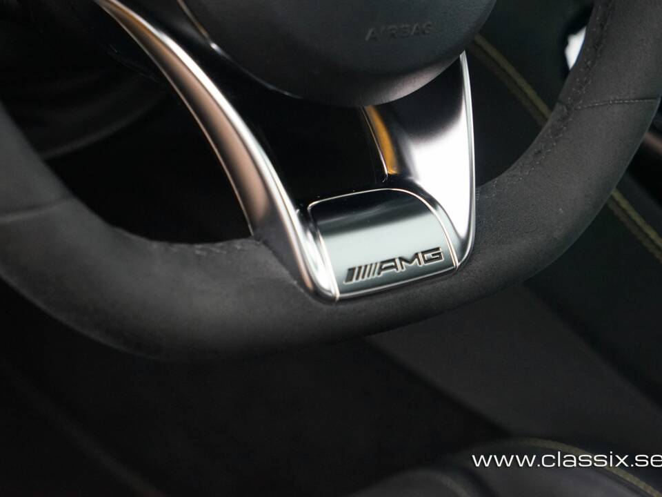 Image 21/23 of Mercedes-AMG GT-S (2015)