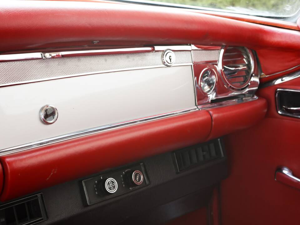 Bild 52/70 von Mercedes-Benz 280 SL (1967)
