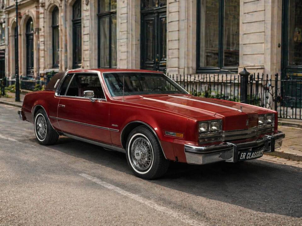 Immagine 1/8 di Oldsmobile Toronado (1985)