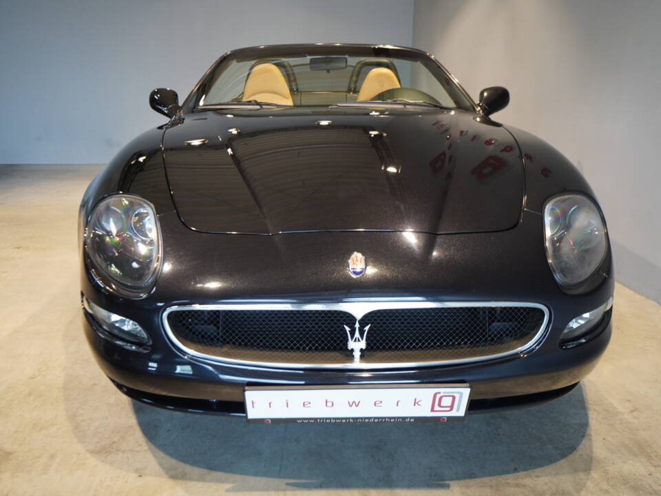Bild 18/21 von Maserati Spyder 4200 Cambiocorsa (2002)